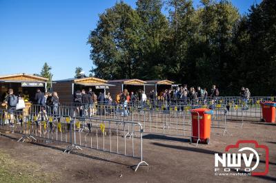 Water, modder, heel veel modder en hindernissen: dat is wat de deelnemers van Mud Master willen ervaren! - © NWVFoto.nl