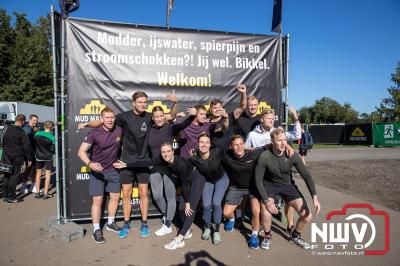 Water, modder, heel veel modder en hindernissen: dat is wat de deelnemers van Mud Master willen ervaren! - © NWVFoto.nl