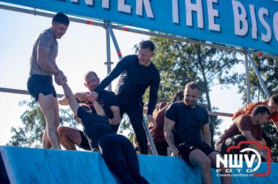 Water, modder, heel veel modder en hindernissen: dat is wat de deelnemers van Mud Master willen ervaren! - © NWVFoto.nl