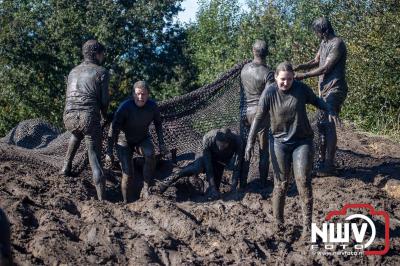 Water, modder, heel veel modder en hindernissen: dat is wat de deelnemers van Mud Master willen ervaren! - © NWVFoto.nl