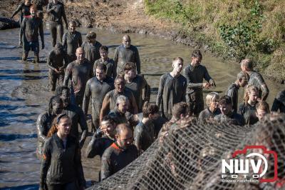 Water, modder, heel veel modder en hindernissen: dat is wat de deelnemers van Mud Master willen ervaren! - © NWVFoto.nl