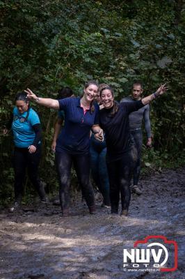 Water, modder, heel veel modder en hindernissen: dat is wat de deelnemers van Mud Master willen ervaren! - © NWVFoto.nl