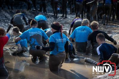 Water, modder, heel veel modder en hindernissen: dat is wat de deelnemers van Mud Master willen ervaren! - © NWVFoto.nl