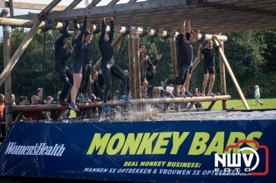 Water, modder, heel veel modder en hindernissen: dat is wat de deelnemers van Mud Master willen ervaren! - © NWVFoto.nl