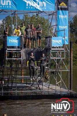 Water, modder, heel veel modder en hindernissen: dat is wat de deelnemers van Mud Master willen ervaren! - © NWVFoto.nl