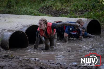 Water, modder, heel veel modder en hindernissen: dat is wat de deelnemers van Mud Master willen ervaren! - © NWVFoto.nl