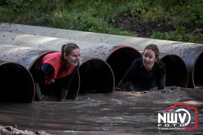 Water, modder, heel veel modder en hindernissen: dat is wat de deelnemers van Mud Master willen ervaren! - © NWVFoto.nl