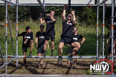 Water, modder, heel veel modder en hindernissen: dat is wat de deelnemers van Mud Master willen ervaren! - © NWVFoto.nl