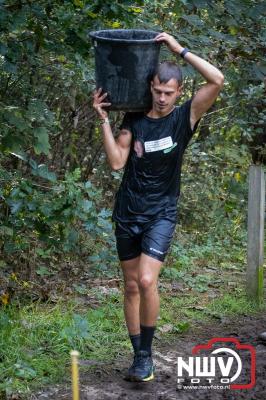 Water, modder, heel veel modder en hindernissen: dat is wat de deelnemers van Mud Master willen ervaren! - © NWVFoto.nl