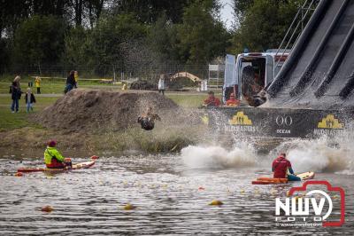 Water, modder, heel veel modder en hindernissen: dat is wat de deelnemers van Mud Master willen ervaren! - © NWVFoto.nl