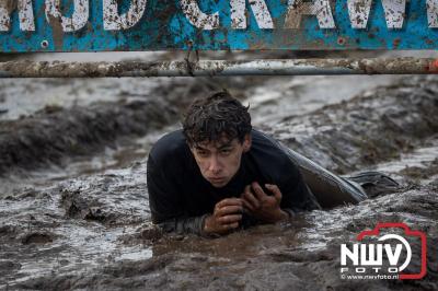 Water, modder, heel veel modder en hindernissen: dat is wat de deelnemers van Mud Master willen ervaren! - © NWVFoto.nl