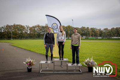 De koude zaterdagmorgen weerhield de meer dan 250 deelnemers niet om te starten bij de Run Oldebroek, georganiseerd door GlobalRize. - © NWVFoto.nl