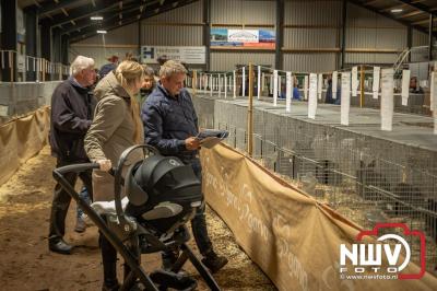 Prijsuitreiking Noord Veluwe Show georganiseerd door Sport Veredelt Oldebroek en Omstreken manage Laanzichtsweg Oldebroek. - © NWVFoto.nl