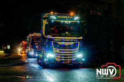 Sfeervolle truckers lichtjesparade toerde zaterdagavond door de gemeente Oldebroek. - © NWVFoto.nl