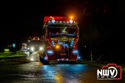 Sfeervolle truckers lichtjesparade toerde zaterdagavond door de gemeente Oldebroek. - © NWVFoto.nl