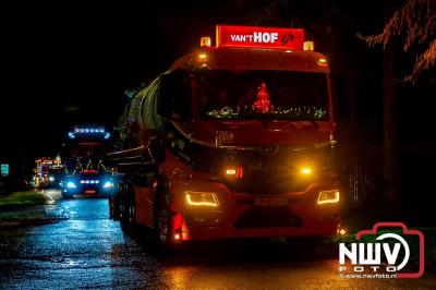 Sfeervolle truckers lichtjesparade toerde zaterdagavond door de gemeente Oldebroek. - © NWVFoto.nl