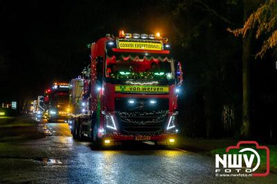 Sfeervolle truckers lichtjesparade toerde zaterdagavond door de gemeente Oldebroek. - © NWVFoto.nl