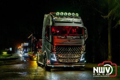 Sfeervolle truckers lichtjesparade toerde zaterdagavond door de gemeente Oldebroek. - © NWVFoto.nl