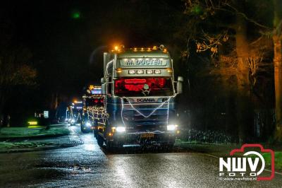 Sfeervolle truckers lichtjesparade toerde zaterdagavond door de gemeente Oldebroek. - © NWVFoto.nl