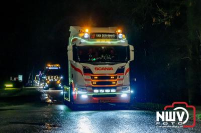 Sfeervolle truckers lichtjesparade toerde zaterdagavond door de gemeente Oldebroek. - © NWVFoto.nl