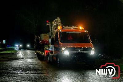 Sfeervolle truckers lichtjesparade toerde zaterdagavond door de gemeente Oldebroek. - © NWVFoto.nl