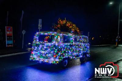 Sfeervolle truckers lichtjesparade toerde zaterdagavond door de gemeente Oldebroek. - © NWVFoto.nl