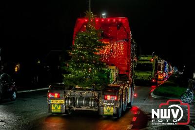 Sfeervolle truckers lichtjesparade toerde zaterdagavond door de gemeente Oldebroek. - © NWVFoto.nl