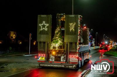 Sfeervolle truckers lichtjesparade toerde zaterdagavond door de gemeente Oldebroek. - © NWVFoto.nl