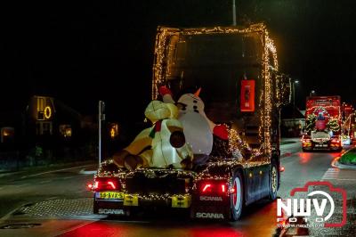 Sfeervolle truckers lichtjesparade toerde zaterdagavond door de gemeente Oldebroek. - © NWVFoto.nl