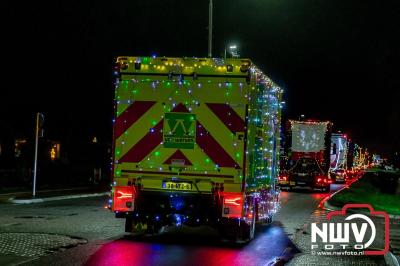 Sfeervolle truckers lichtjesparade toerde zaterdagavond door de gemeente Oldebroek. - © NWVFoto.nl