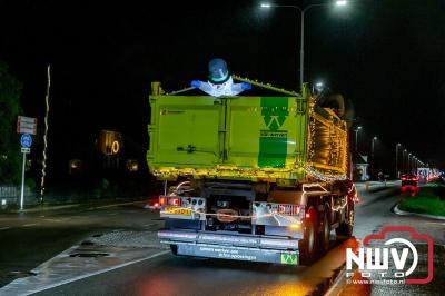 Sfeervolle truckers lichtjesparade toerde zaterdagavond door de gemeente Oldebroek. - © NWVFoto.nl