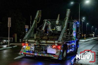 Sfeervolle truckers lichtjesparade toerde zaterdagavond door de gemeente Oldebroek. - © NWVFoto.nl