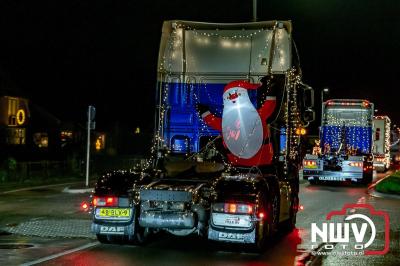 Sfeervolle truckers lichtjesparade toerde zaterdagavond door de gemeente Oldebroek. - © NWVFoto.nl