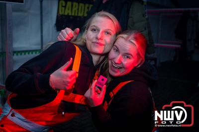  Het Karbietfeest XXL 2024 in Elburg was een groot feest met optredens van Wimmie Bouma, Duo Remix, Poar Neem’n, Ancora, Boerin Anna en DJ Jaapie.  - © NWVFoto.nl