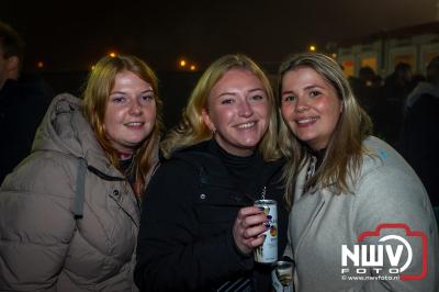  Het Karbietfeest XXL 2024 in Elburg was een groot feest met optredens van Wimmie Bouma, Duo Remix, Poar Neem’n, Ancora, Boerin Anna en DJ Jaapie.  - © NWVFoto.nl