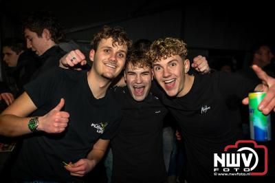  Het Karbietfeest XXL 2024 in Elburg was een groot feest met optredens van Wimmie Bouma, Duo Remix, Poar Neem’n, Ancora, Boerin Anna en DJ Jaapie.  - © NWVFoto.nl