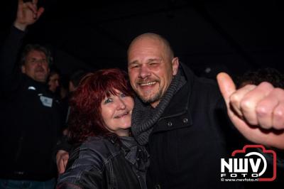  Het Karbietfeest XXL 2024 in Elburg was een groot feest met optredens van Wimmie Bouma, Duo Remix, Poar Neem’n, Ancora, Boerin Anna en DJ Jaapie.  - © NWVFoto.nl