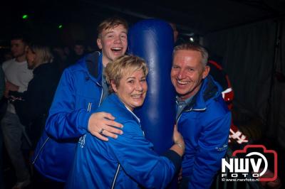  Het Karbietfeest XXL 2024 in Elburg was een groot feest met optredens van Wimmie Bouma, Duo Remix, Poar Neem’n, Ancora, Boerin Anna en DJ Jaapie.  - © NWVFoto.nl