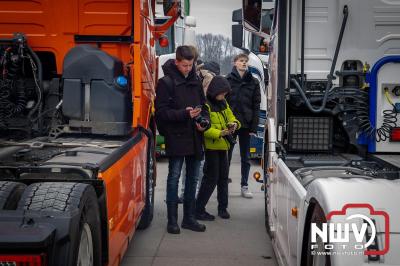 Truckshow Zet ma op de Bult een vrijdagavond en zaterdag vol kracht, geluid en gezelligheid aan de Hondweg bij Jan bakker in Dronten. - © NWVFoto.nl