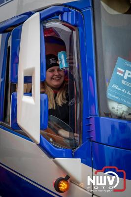 Truckshow Zet ma op de Bult een vrijdagavond en zaterdag vol kracht, geluid en gezelligheid aan de Hondweg bij Jan bakker in Dronten. - © NWVFoto.nl