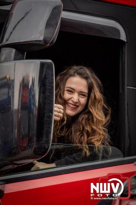 Truckshow Zet ma op de Bult een vrijdagavond en zaterdag vol kracht, geluid en gezelligheid aan de Hondweg bij Jan bakker in Dronten. - © NWVFoto.nl