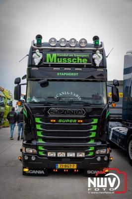 Truckshow Zet ma op de Bult een vrijdagavond en zaterdag vol kracht, geluid en gezelligheid aan de Hondweg bij Jan bakker in Dronten. - © NWVFoto.nl