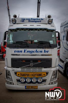 Truckshow Zet ma op de Bult een vrijdagavond en zaterdag vol kracht, geluid en gezelligheid aan de Hondweg bij Jan bakker in Dronten. - © NWVFoto.nl