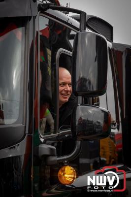 Truckshow Zet ma op de Bult een vrijdagavond en zaterdag vol kracht, geluid en gezelligheid aan de Hondweg bij Jan bakker in Dronten. - © NWVFoto.nl