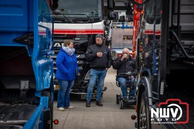 Truckshow Zet ma op de Bult een vrijdagavond en zaterdag vol kracht, geluid en gezelligheid aan de Hondweg bij Jan bakker in Dronten. - © NWVFoto.nl