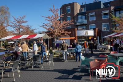 Gezellige voorjaarsmarkt bij het Nieuwe Feithenhof in Elburg - © NWVFoto.nl
