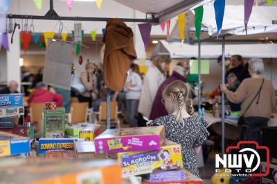 Lente Fair in de Maranathakerk op ’t Harde: gezelligheid voor jong en oud - © NWVFoto.nl