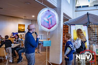 Lente Fair in de Maranathakerk op ’t Harde: gezelligheid voor jong en oud - © NWVFoto.nl