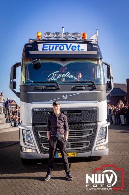 Rijen Dik voor de Glamour: Nuborgh College Oostenlicht laat Elburg stralen tijdens Gala-avond 2025 - © NWVFoto.nl