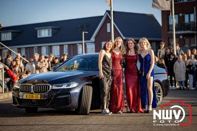 Rijen Dik voor de Glamour: Nuborgh College Oostenlicht laat Elburg stralen tijdens Gala-avond 2025 - © NWVFoto.nl
